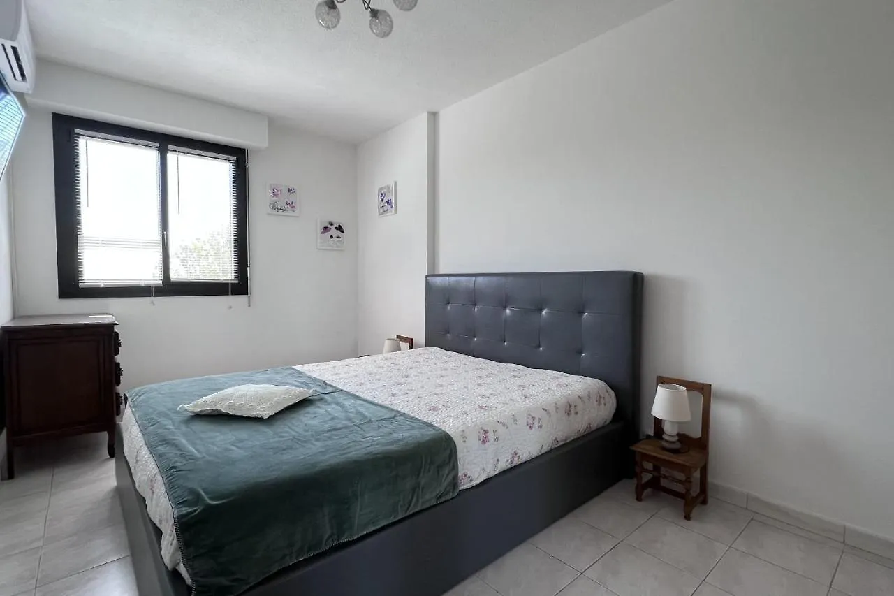 Appartement Haven Of Peace With Balcony In Sainte-Maxime 0*,